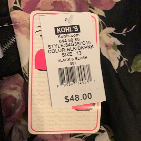 New with tags floral dress - Picture 4 of 4